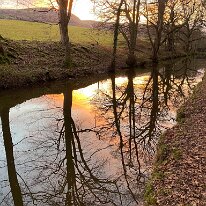 IMG_0398 The setting sun on the Monmouthshire and Brecon canal.